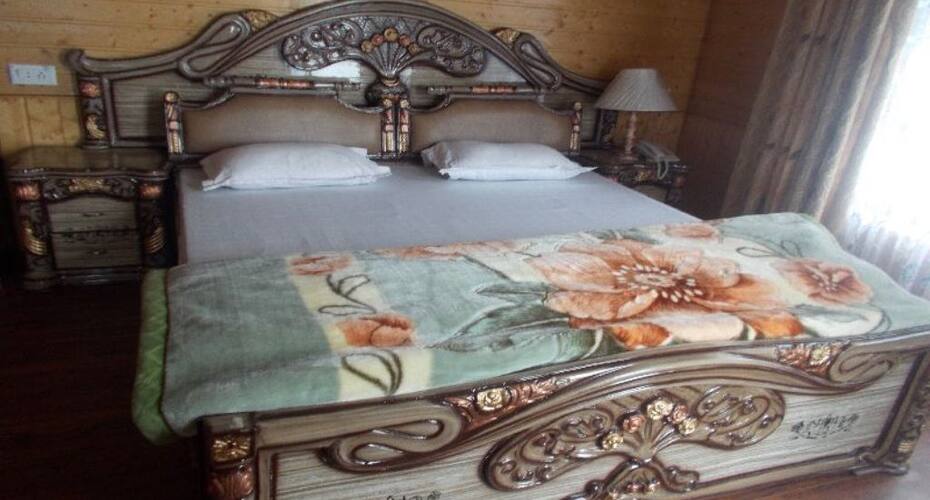 Hotel Thajwass Glacier, Sonamarg 4